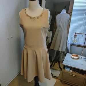 Stretchy off-white dress